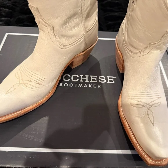 Lucchese Gaby Cream Western Ankle Boots - Picture 3 of 10